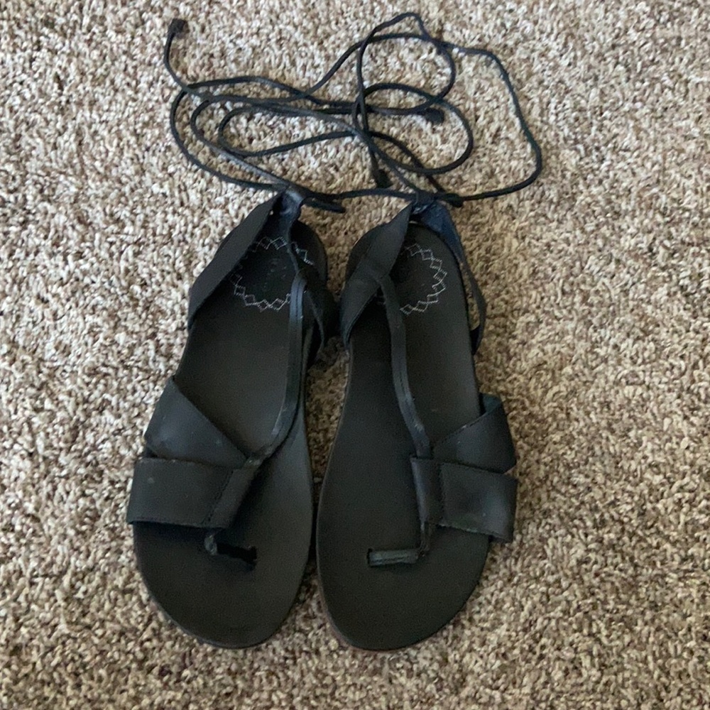 Cute chacos!